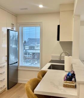Oakwood Village Apartment | Bright & Luxurious Cozy Studio Apartment