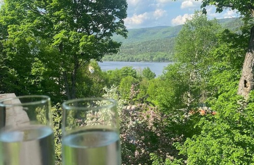 Mont-Tremblant Apartment | Bright & Modern Lac Tremblant Condo + Views