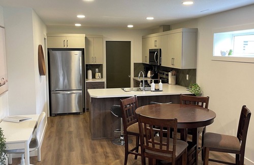 Lethbridge House | Bright Walkout Suite | Near U of L & YMCA