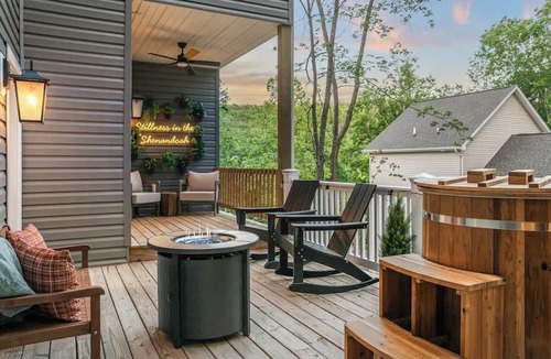 Massanutten House | Brookstone Cabin | Luxury Cabin Retreat