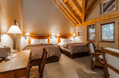 Banff Hotel | Buffalo Mountain Lodge
