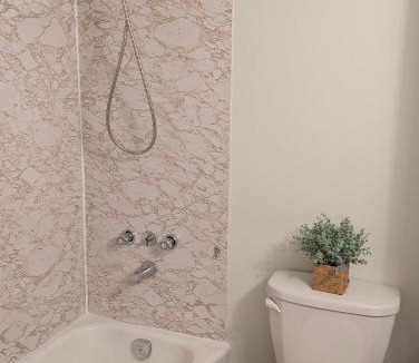 Dartmouth House | Bungalow on Lake Charles Halifax-Dartmouth HRM