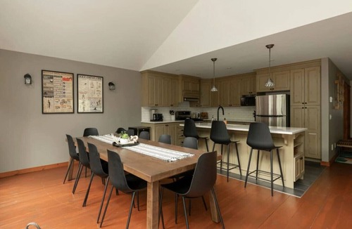 Saint-Faustin-Lac-Carre House | Hot tub Kid Gym Ski Fireplace