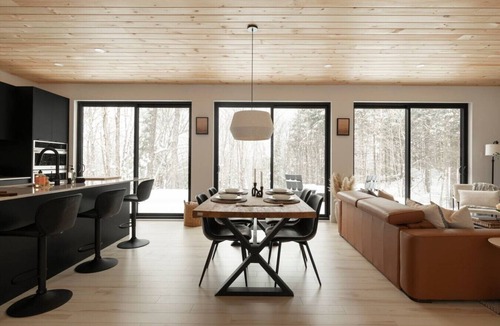 La Conception Cabin | Forest Refuge | Fire HotTub Tremblant 15 min