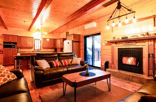 Chertsey House | North Breeze Cottage