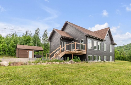 Petite-Riviere-Saint-Francois House | Beautiful views of Charlevoix landscapes