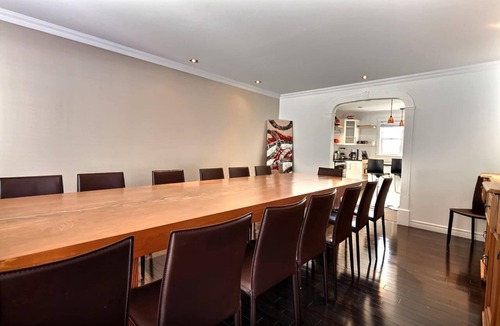 Petite-Riviere-Saint-Francois House | The peaceful calm of the surrounding wood
