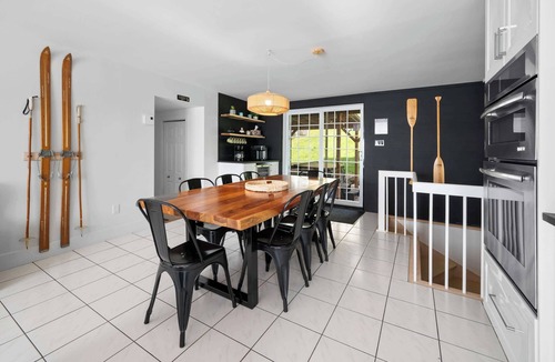 Petite-Riviere-Saint-Francois Ski Chalet | SPA | Entre fleuve et montagne | Chalet La Shred