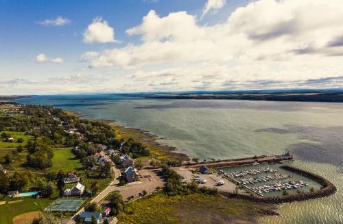 Saint-Laurent-de-l'ile d'Orleans Bed & Breakfast | Triangle de l'Île Chambre Belle Bleue
