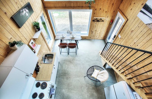 Sainte-Marguerite-du-Lac-Masson House | Lakeside Cabin Retreat with Beach, Kayaks, Fire Pit & Forest Trails