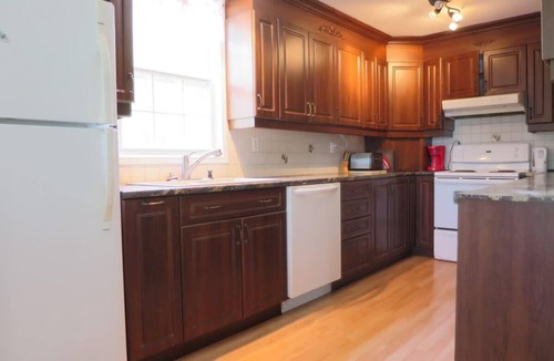 Sainte-Therese-de-la-Gatineau Ski Chalet | Special offer - 7 people cottage