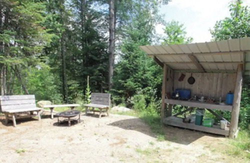 Lakeview Cabin | Cabane de groupe avec lits jumeaux 2 sur 2