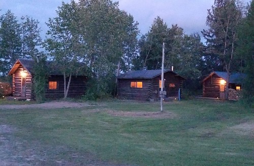 Big River Cabin | Cabin #5 - Rustic Cabin at Delaronde Resort