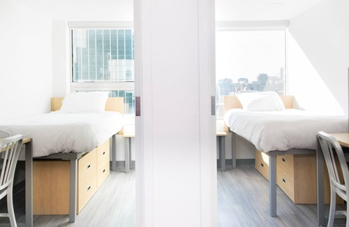 Quartier des Spectacles Hotel | Campus1 MTL Student Residence