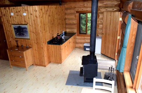 Rock Lake Cabin | Canadian Glamping Cabin for a Mountainside Getaway