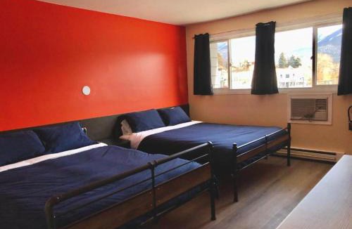 Invermere Hotel | Canterbury Inn