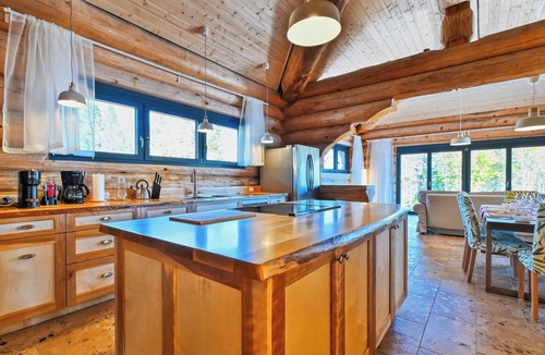 Guysborough County Ski Chalet | Cedar Heaven Lake Lodge