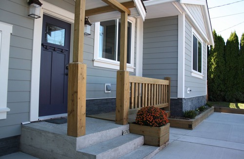 Sardis House | Central House