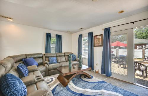 Newport News House | Centrally Located Hampton Home: 6 Mi to Downtown!