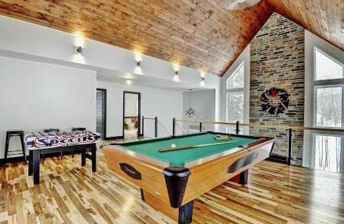 Stoneham Ski Chalet | Chalet 08 Chemin des Skieurs