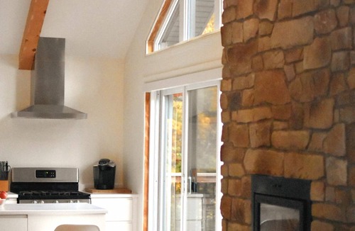 Saint-Raymond Ski Chalet | Chalet at the gateway to the Bras-du-Nord Valley in Saint-Raymond -4 rooms