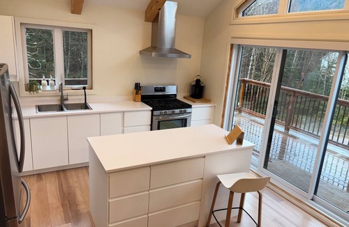 Saint-Raymond Ski Chalet | Chalet at the gateway to the Bras-du-Nord Valley in Saint-Raymond -4 rooms