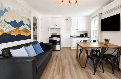 Saint-Tite-des-Caps Ski Chalet | Chalet Charlevoix - near Massif & Mont Ste-Anne
