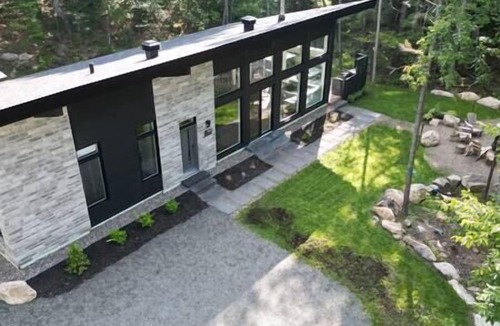Mont-Tremblant House | Chalet FEU en pleine nature à Tremblant.