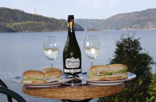 L'Anse-Saint-Jean House | Chalet La Caille