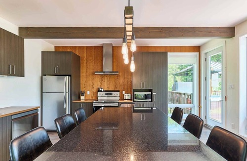 Saint-Philemon Ski Chalet | Chalet La Porte des Étoiles | Spa, Pet Friendly