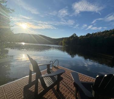 Mauricie House | Chalet NYX - Bord de l'eau avec SPA et Sauna