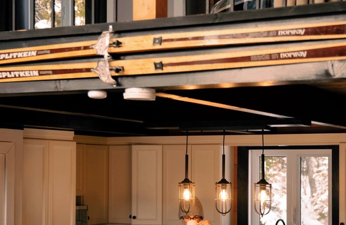 Pointe-au-Pic Ski Chalet | Chalet Peah - Log Cabin in the Heart of Charlevoix