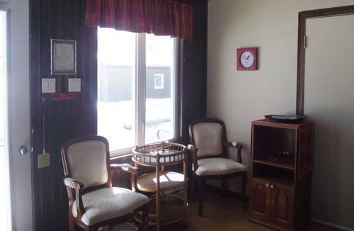 Larouche Cottage | Chalet sur le bord du lac d'une chambre Le Gabriel
