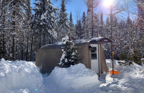 Rawdon Ski Chalet | Chalets Lanaudière - Yourtes