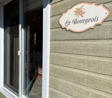 Saint-Jean-de-l'lle-d'Orleans Ski Chalet | Chalets Plage St-Jean