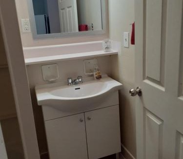 Castlegar Hotel | Chameleon Hotel