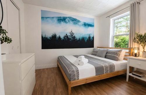 Saint-Tite-des-Caps Ski Chalet | Charlevoix spa bbq fire & nature