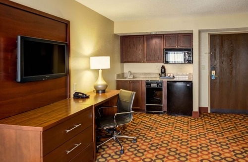 Paw Creek Hotel | Charlotte Suites
