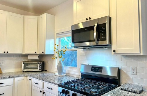 Ridge St. House | Charlottesville Home Close to Downtown