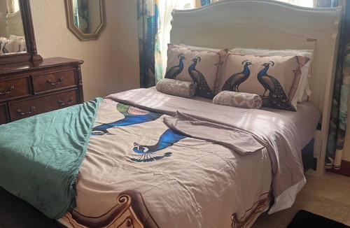 Inverrary Bed & Breakfast | Charming bed & breakfast in Lauderhill.