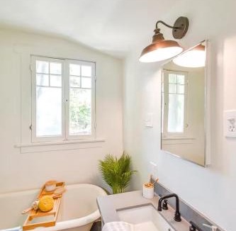 North Central House | Charming Boho Pasadena Cottage Near Rose Bowl