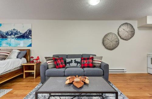 Canmore House | Charming Condo In The Heart Of Canmore