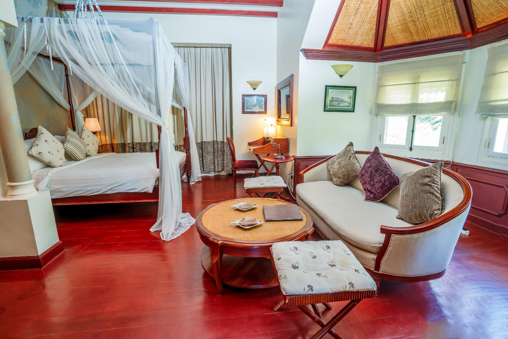Edgartown Apartment | Charming Harborside hotel suite in enchanting Edgartown with AC