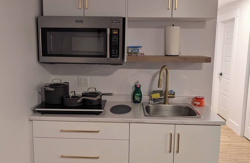 Moncton House | Charming Haven House