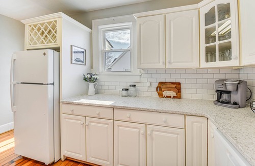 Smithfield House | Charming Smithfield House: Walk to Downtown!