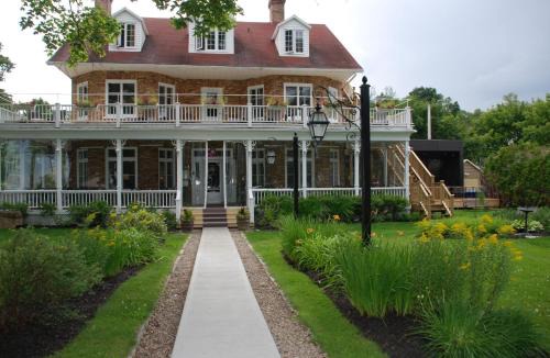 Pointe-au-Pic Hotel | Chez Truchon Bistro-Auberge