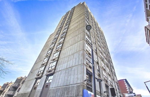 Shaughnessy Village Apartment | Chic Loft near McGill University