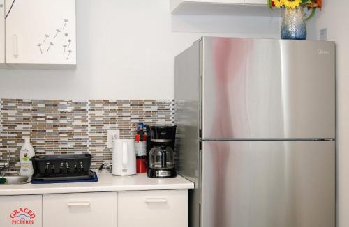 Halifax Apartment | ChrisTon Exotic Suite - A Homey Suite