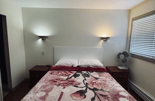 Surrey Hotel | Clydesdale Inn