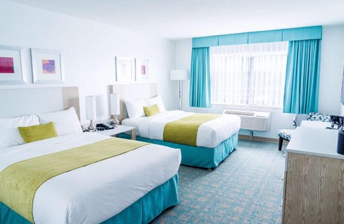 Langley Hotel | Coast Langley City Hotel & Convention Centre